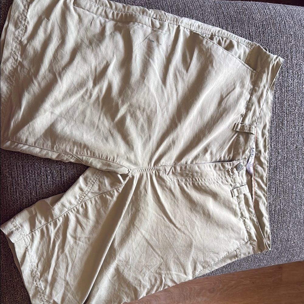 REI Tan Flat Front Shorts for Everyday Comfort